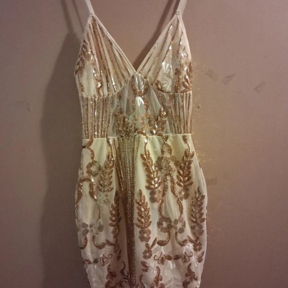 Sleeveless mini party & cocktail dress